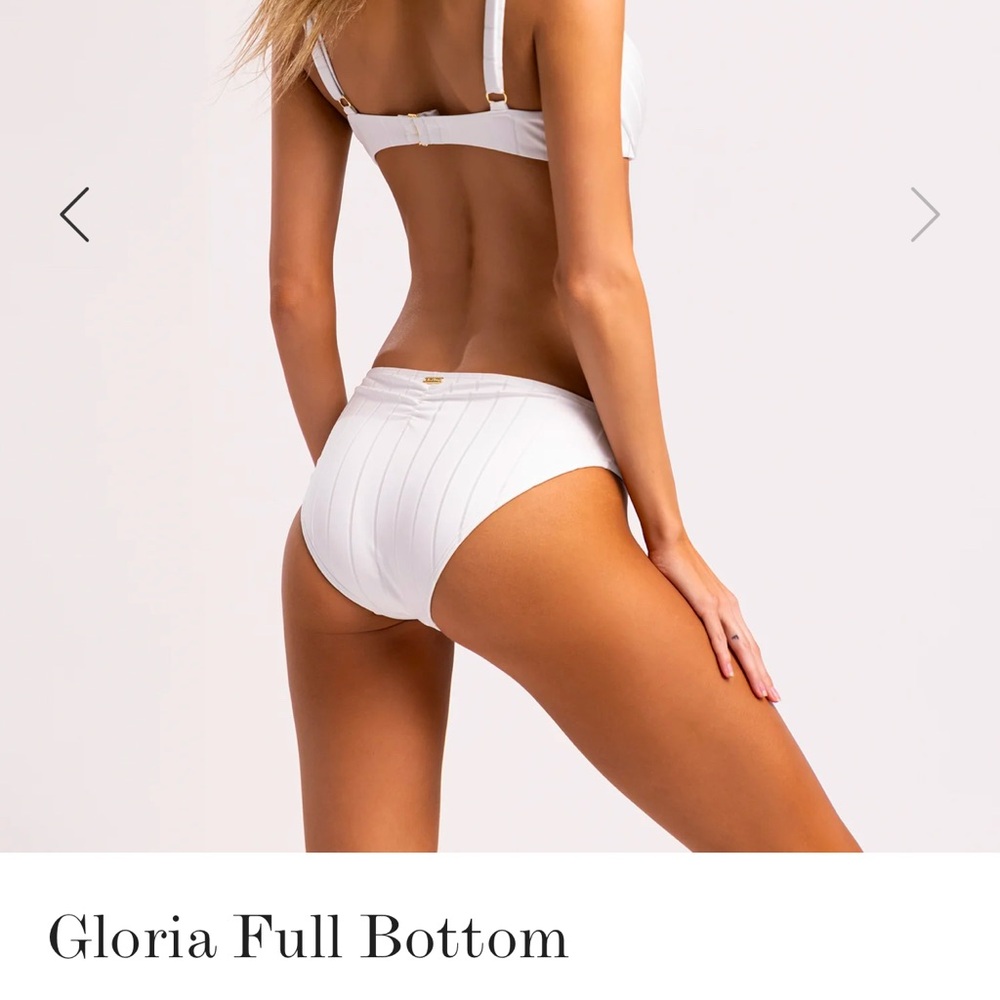 Beach Bunny Swimwear